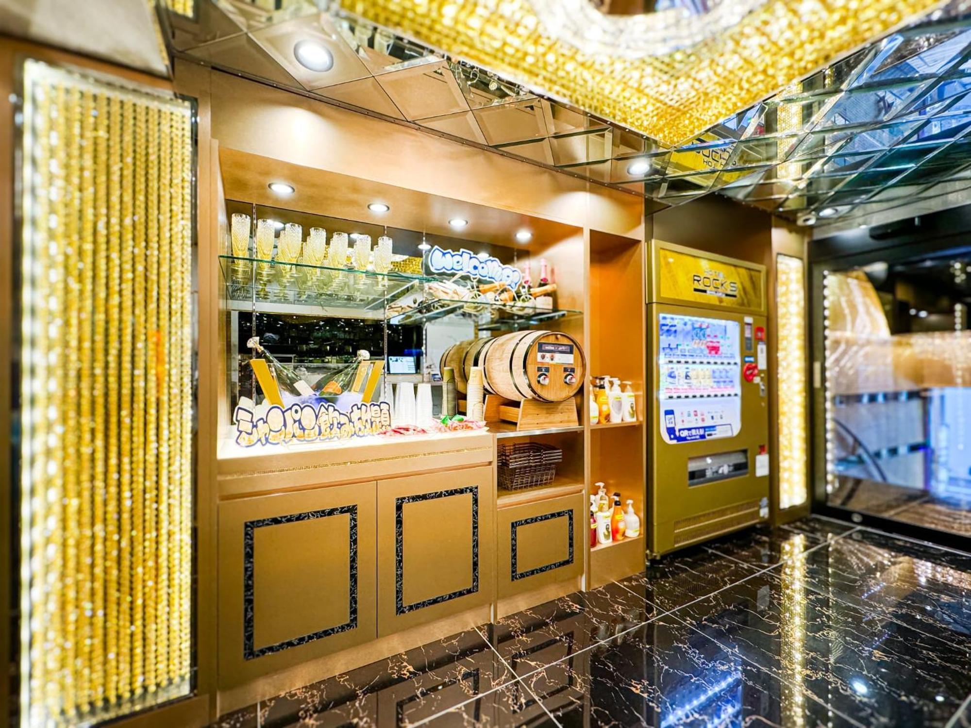 Hotel Rocks Tokyo Exterior photo